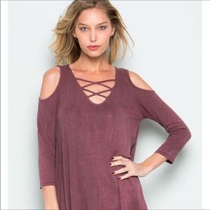 PRICE DROP🤗🤗Criss Cross Cold Shoulder Top NWT